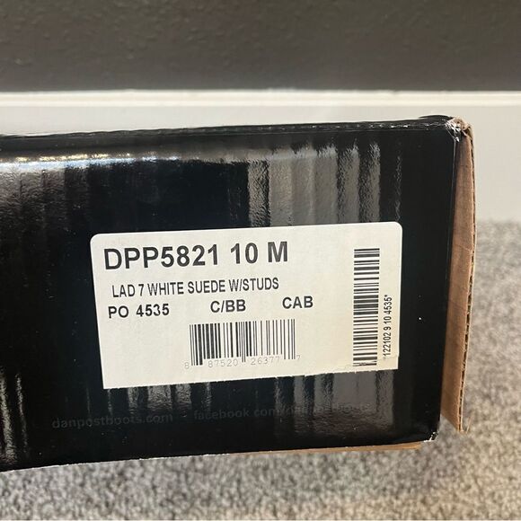 DAN POST Stud Boots - Picture 3 of 16